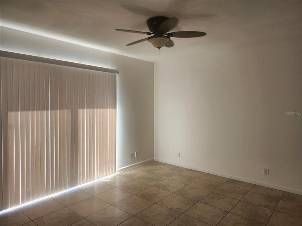 En Venta: $267,000 (3 camas, 2 baños, 1260 Pies cuadrados)