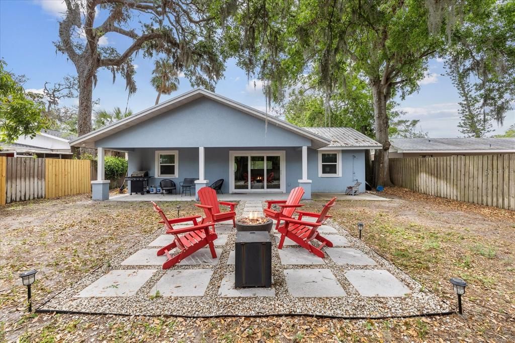 For Sale: $674,999 (3 beds, 2 baths, 1513 Square Feet)