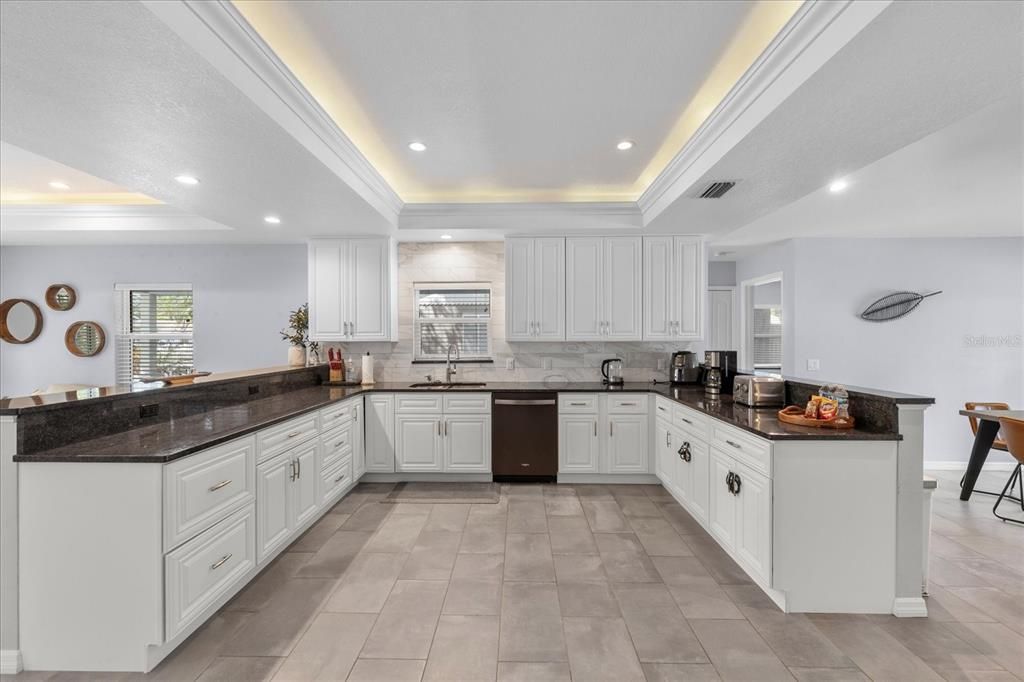 For Sale: $674,999 (3 beds, 2 baths, 1513 Square Feet)