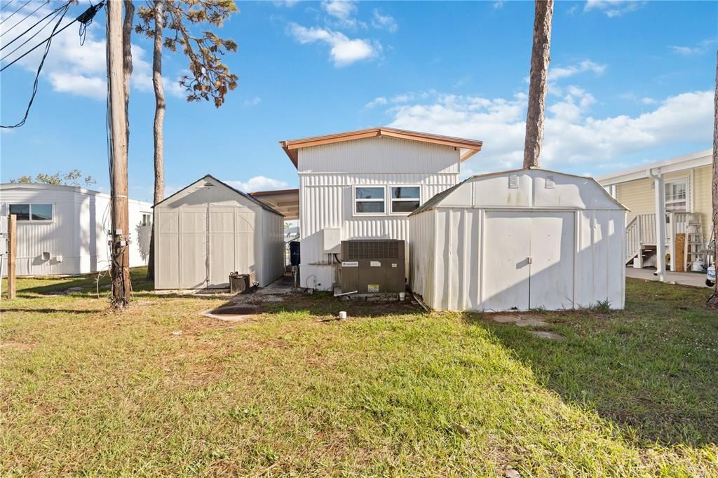 For Sale: $109,000 (1 beds, 1 baths, 576 Square Feet)