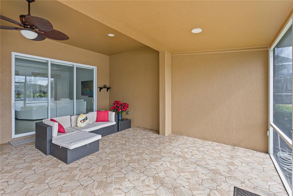 В аренду: $4,500 (5 спален, 2 ванн, 3057 Квадратных фут)