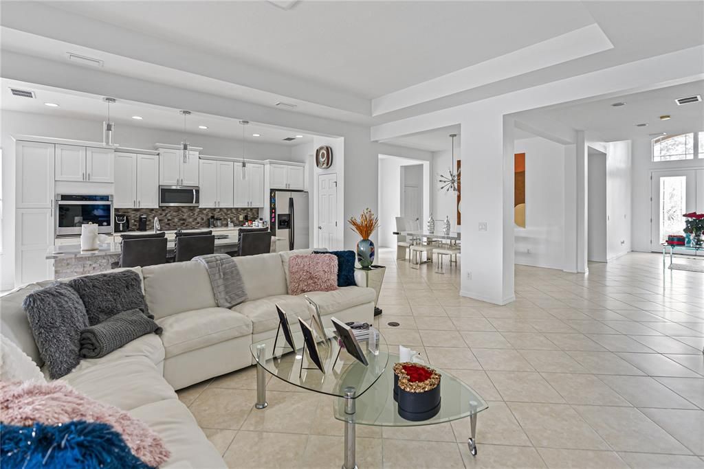 В аренду: $4,500 (5 спален, 2 ванн, 3057 Квадратных фут)