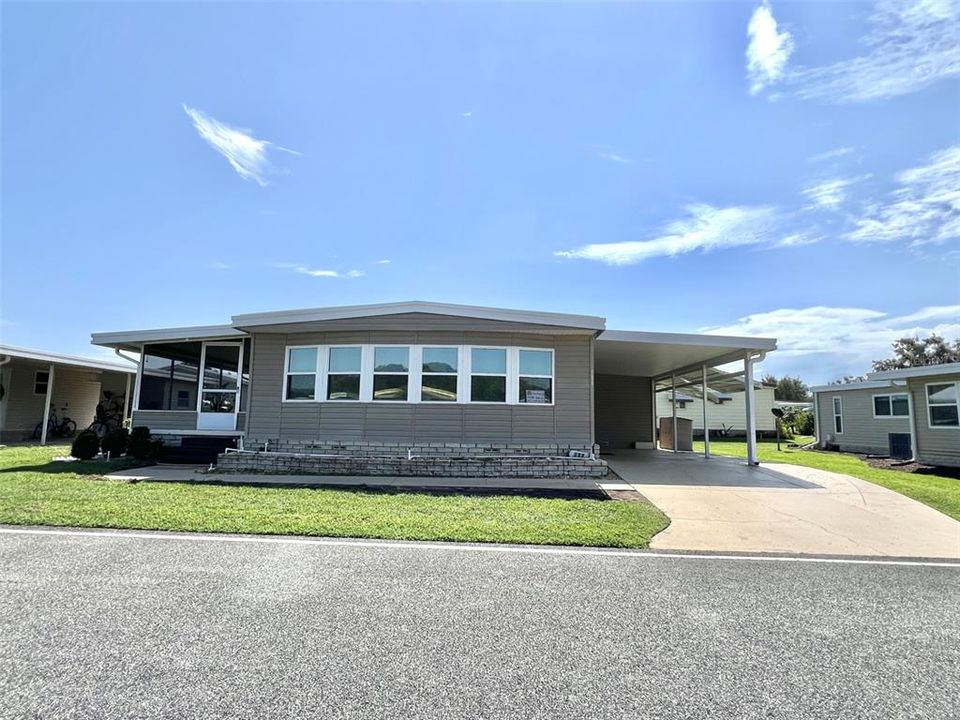 最近售出: $135,000 (2 贝兹, 2 浴室, 1152 平方英尺)