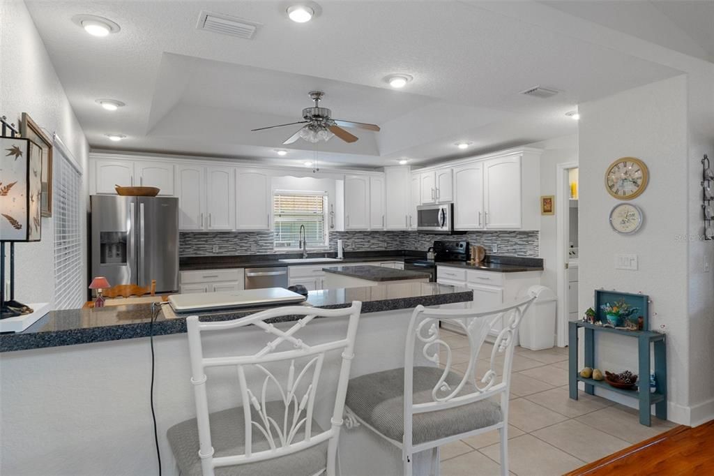 En Venta: $285,500 (3 camas, 2 baños, 1644 Pies cuadrados)