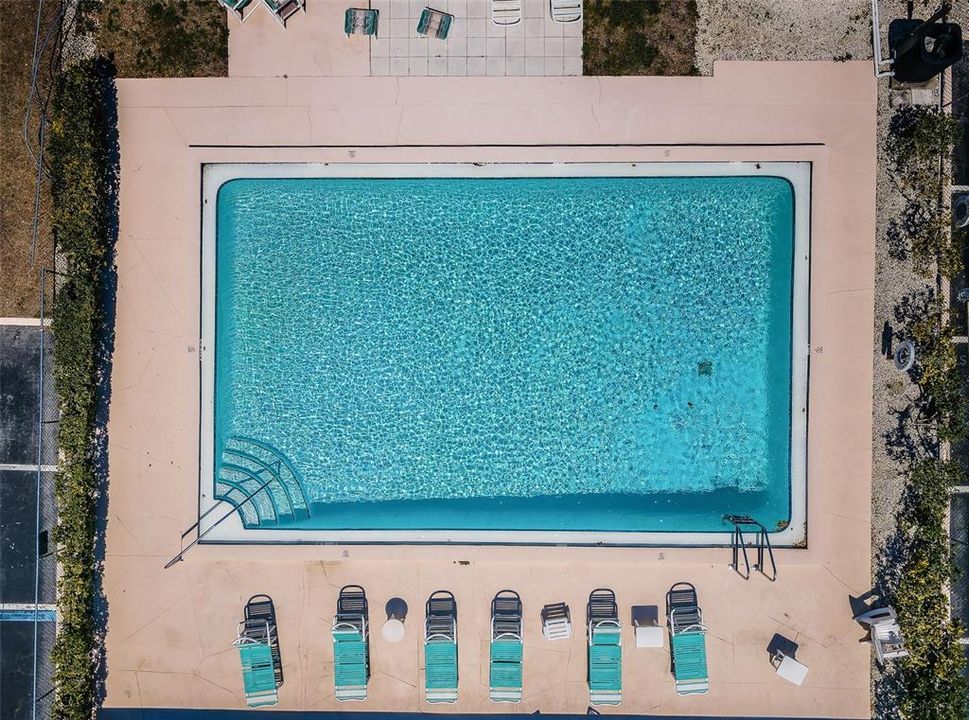 Под контрактом: $85,000 (2 спален, 2 ванн, 1320 Квадратных фут)