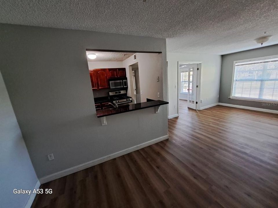 For Sale: $185,000 (3 beds, 2 baths, 1192 Square Feet)