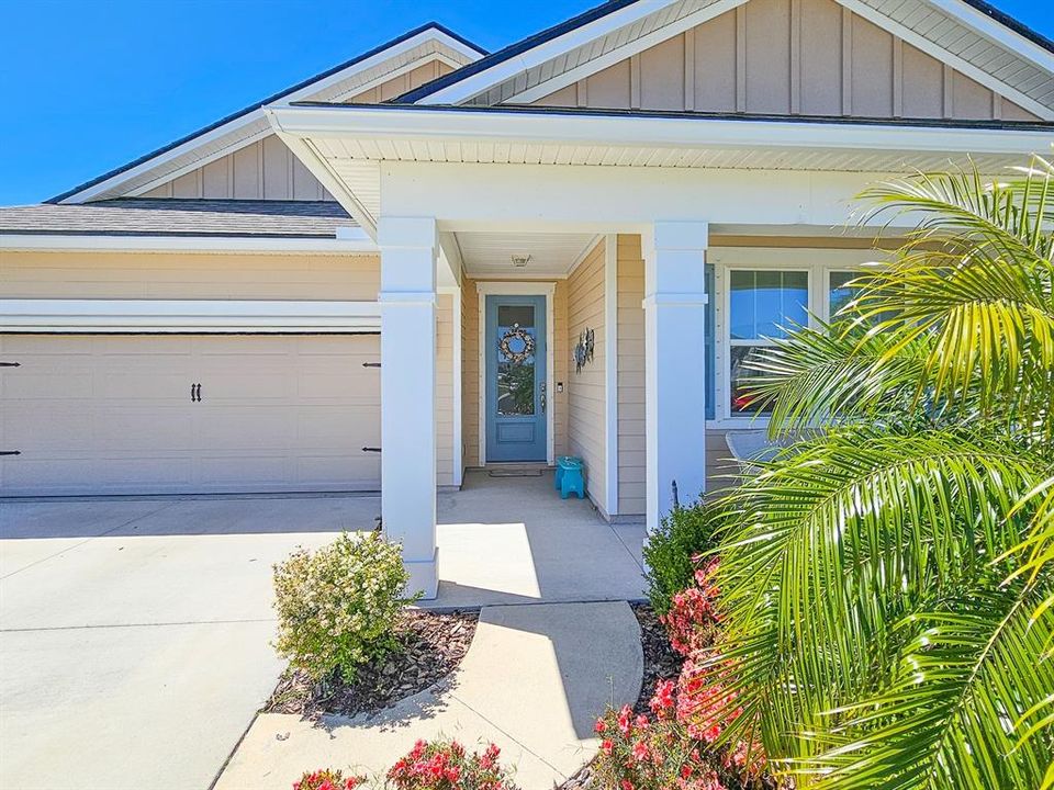 Под контрактом: $450,000 (3 спален, 2 ванн, 1810 Квадратных фут)