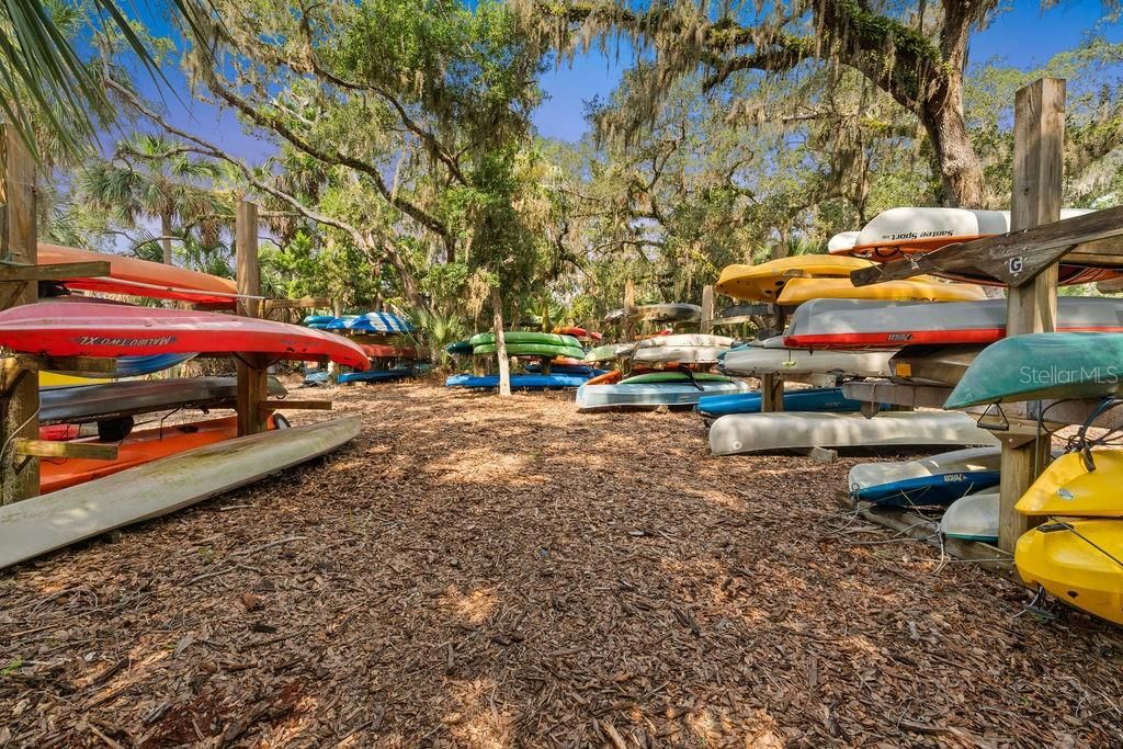 Под контрактом: $450,000 (3 спален, 2 ванн, 1810 Квадратных фут)