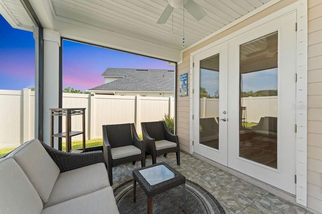 Под контрактом: $450,000 (3 спален, 2 ванн, 1810 Квадратных фут)