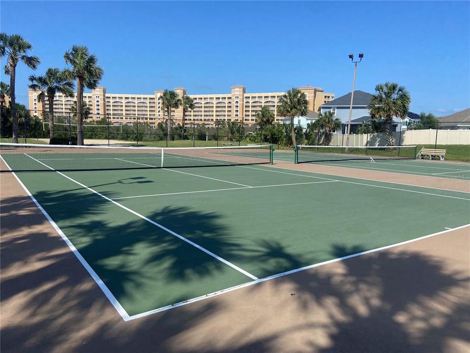 Под контрактом: $450,000 (3 спален, 2 ванн, 1810 Квадратных фут)