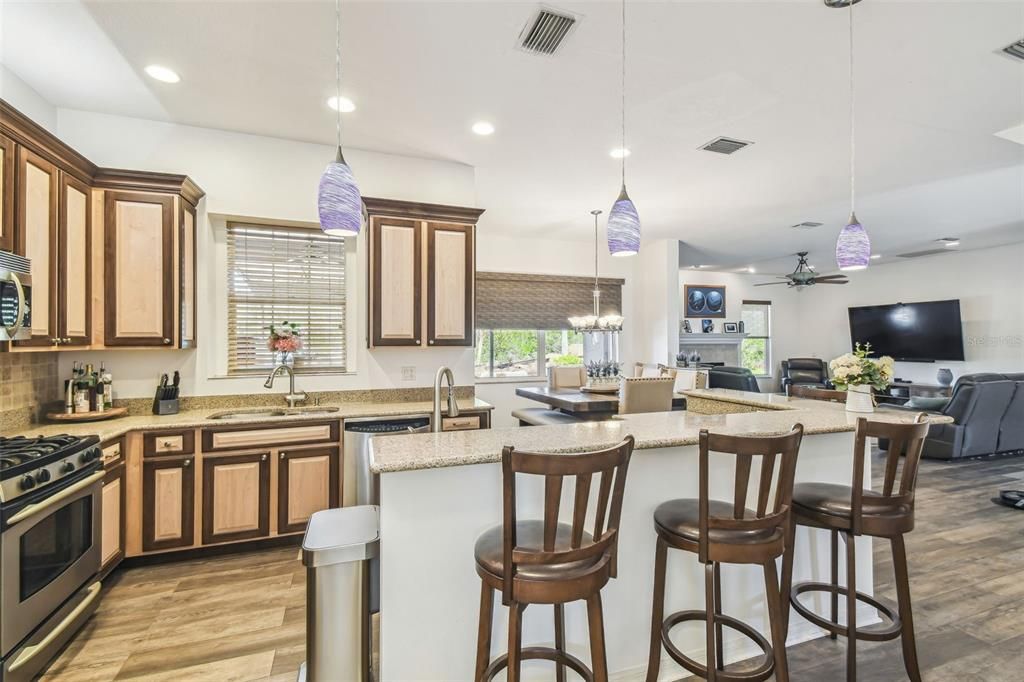 На продажу: $1,185,000 (3 спален, 3 ванн, 3199 Квадратных фут)