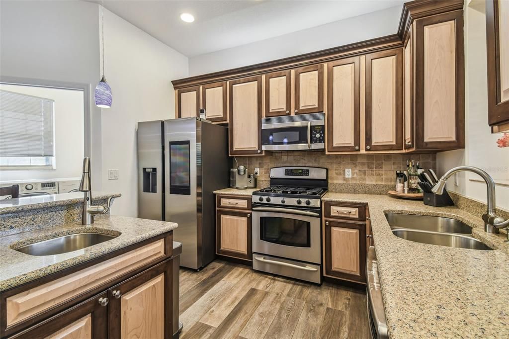 На продажу: $1,185,000 (3 спален, 3 ванн, 3199 Квадратных фут)