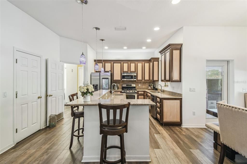 На продажу: $1,185,000 (3 спален, 3 ванн, 3199 Квадратных фут)