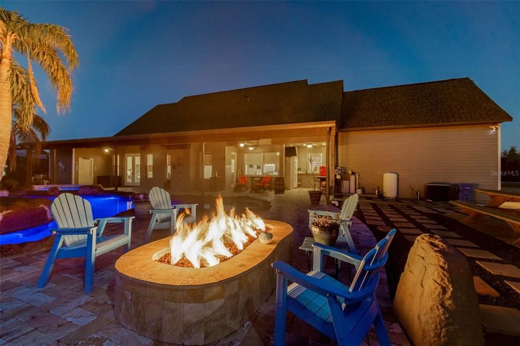 На продажу: $1,185,000 (3 спален, 3 ванн, 3199 Квадратных фут)