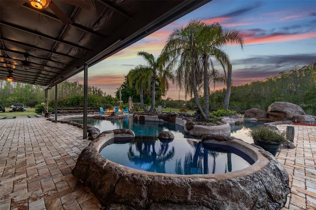 На продажу: $1,185,000 (3 спален, 3 ванн, 3199 Квадратных фут)