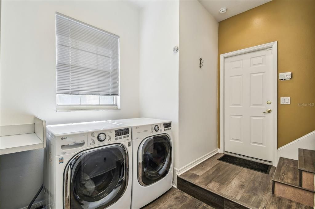 На продажу: $1,185,000 (3 спален, 3 ванн, 3199 Квадратных фут)