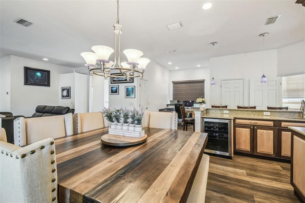 На продажу: $1,185,000 (3 спален, 3 ванн, 3199 Квадратных фут)