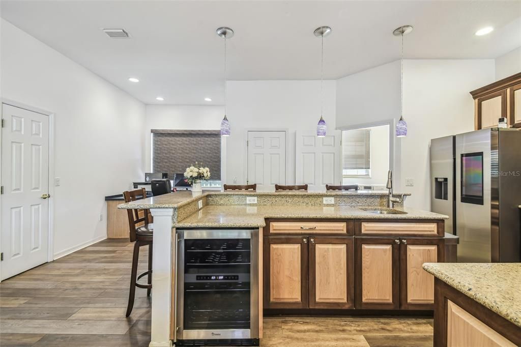 На продажу: $1,185,000 (3 спален, 3 ванн, 3199 Квадратных фут)