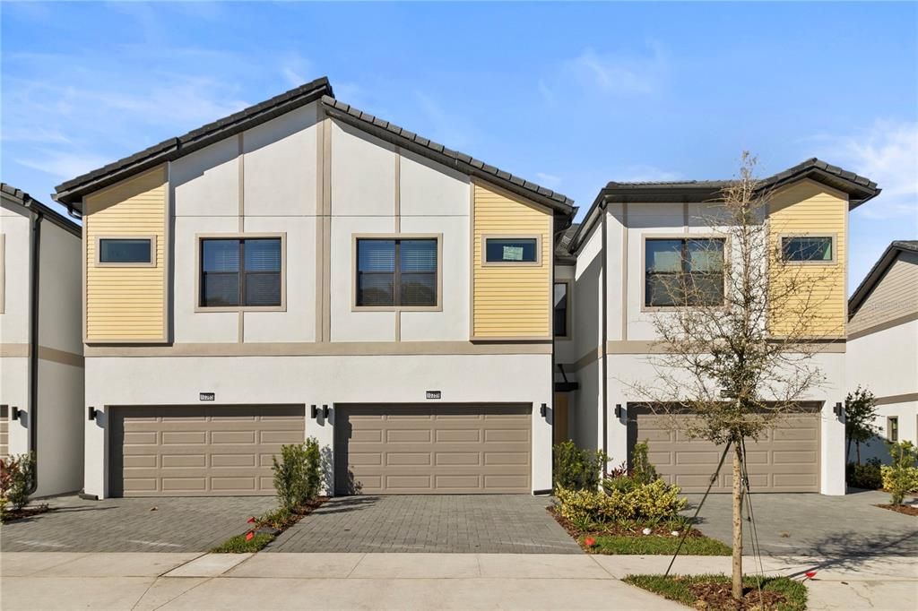 Recently Sold: $850,000 (5 beds, 5 baths, 1753 Square Feet)