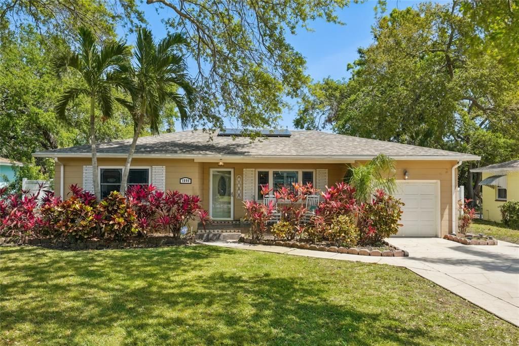 Recently Sold: $624,900 (3 beds, 2 baths, 1265 Square Feet)