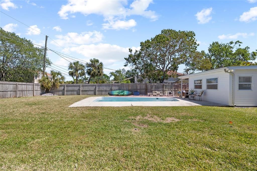 待售: $399,000 (3 贝兹, 2 浴室, 1296 平方英尺)