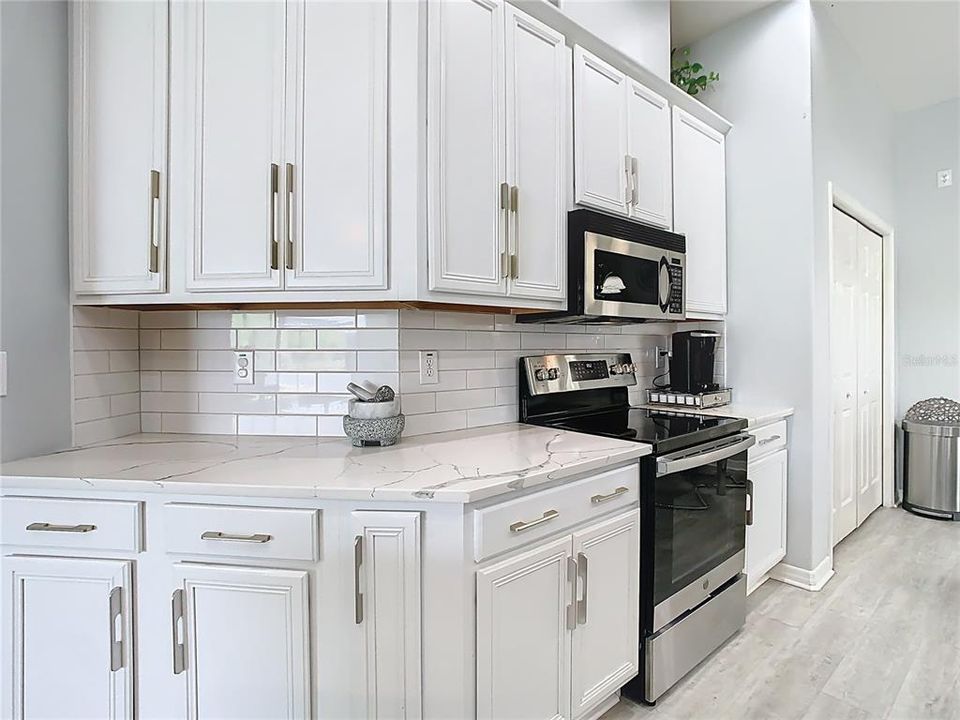 待售: $749,900 (4 贝兹, 3 浴室, 3407 平方英尺)