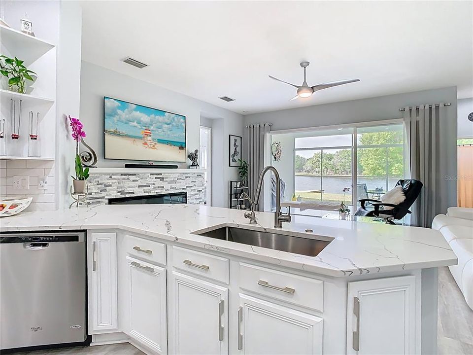 待售: $749,900 (4 贝兹, 3 浴室, 3407 平方英尺)