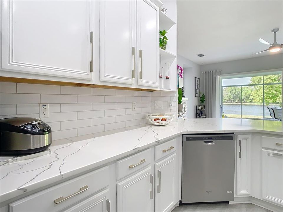 待售: $749,900 (4 贝兹, 3 浴室, 3407 平方英尺)