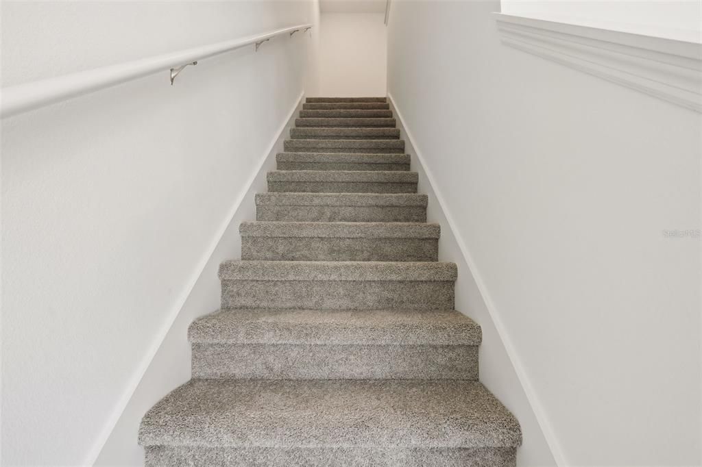 For Sale: $337,000 (3 beds, 2 baths, 1566 Square Feet)