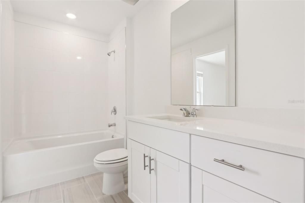 For Sale: $337,000 (3 beds, 2 baths, 1566 Square Feet)