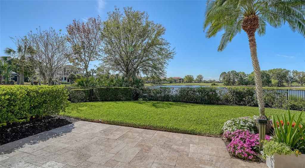 Под контрактом: $2,795,000 (4 спален, 4 ванн, 4364 Квадратных фут)