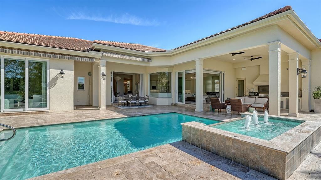 Под контрактом: $2,795,000 (4 спален, 4 ванн, 4364 Квадратных фут)