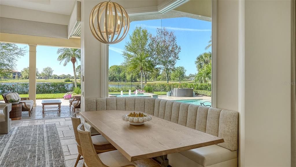 Под контрактом: $2,795,000 (4 спален, 4 ванн, 4364 Квадратных фут)