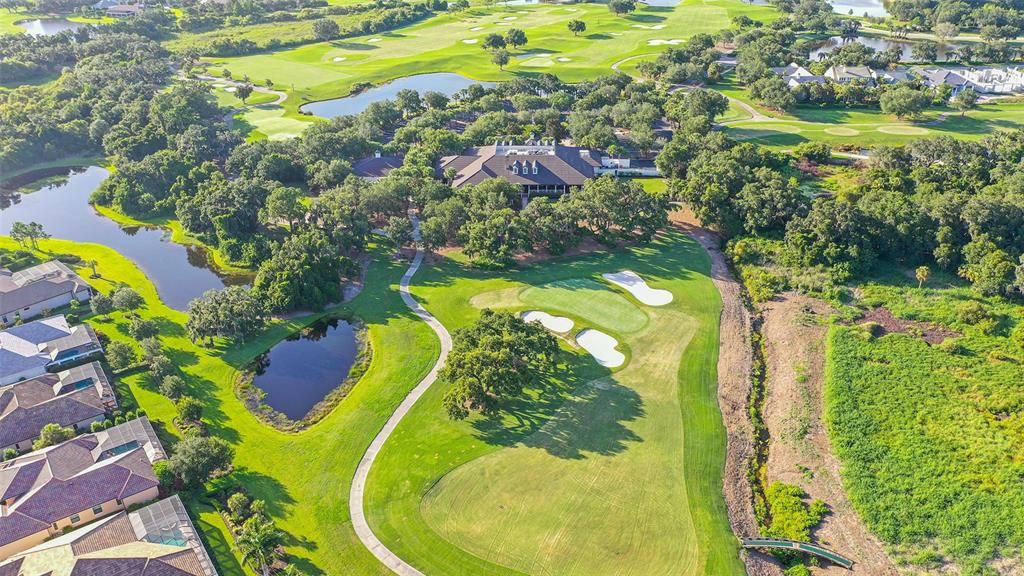 Под контрактом: $2,795,000 (4 спален, 4 ванн, 4364 Квадратных фут)