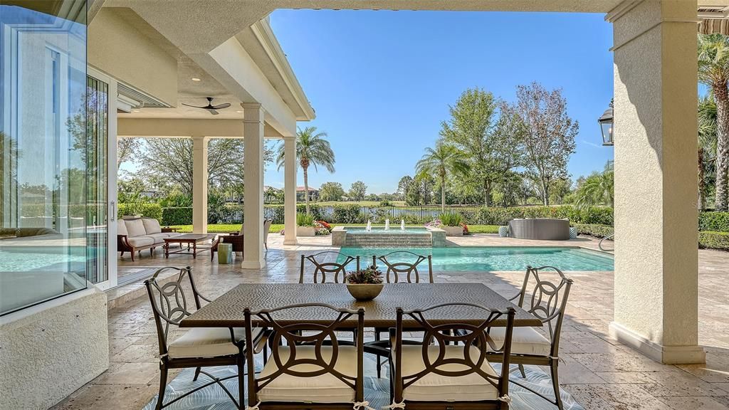 Под контрактом: $2,795,000 (4 спален, 4 ванн, 4364 Квадратных фут)