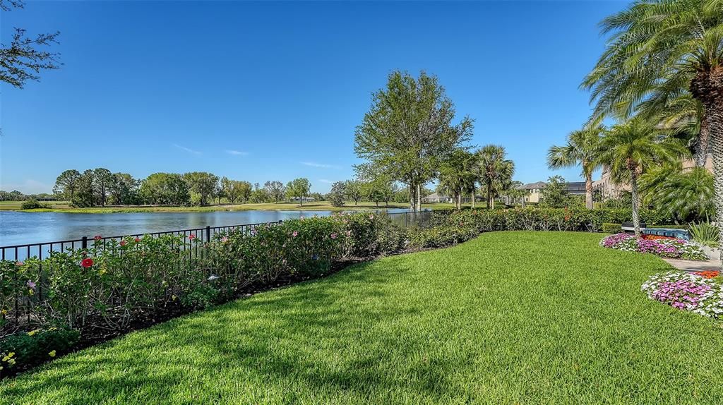 Под контрактом: $2,795,000 (4 спален, 4 ванн, 4364 Квадратных фут)