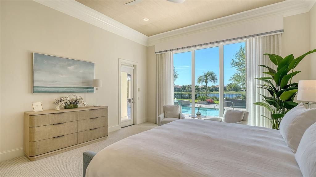 Под контрактом: $2,795,000 (4 спален, 4 ванн, 4364 Квадратных фут)