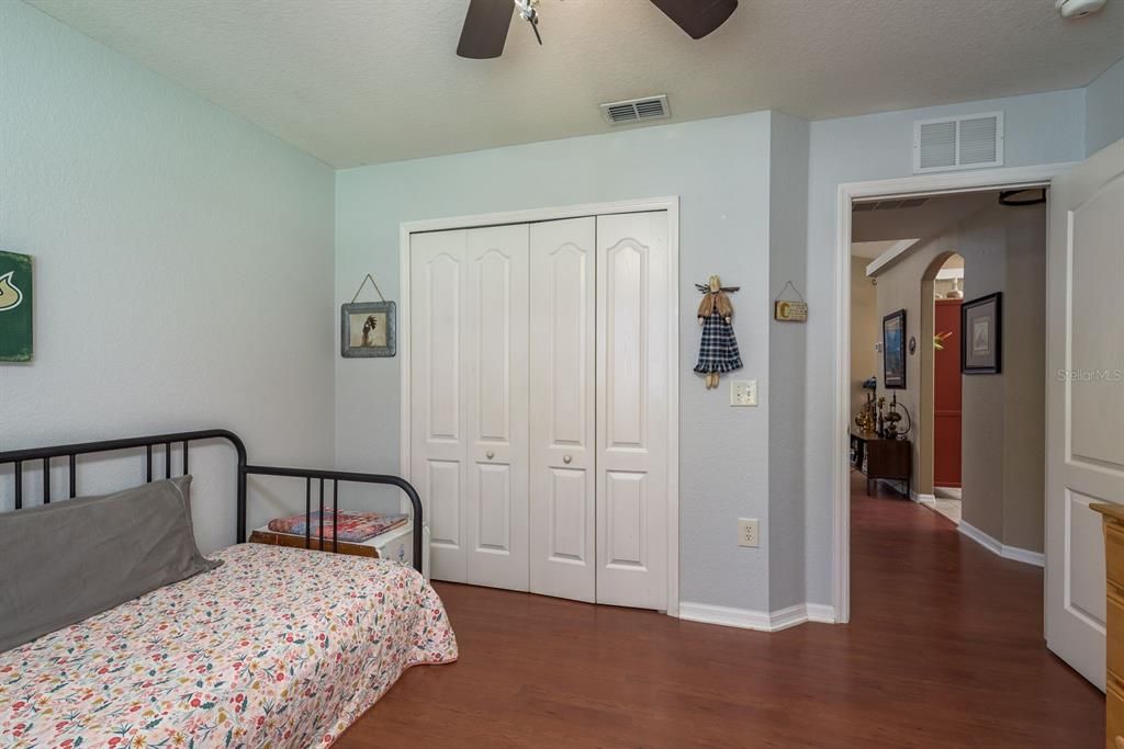 For Sale: $435,000 (3 beds, 2 baths, 1665 Square Feet)