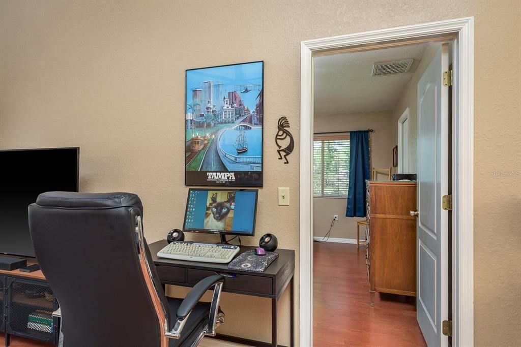 For Sale: $435,000 (3 beds, 2 baths, 1665 Square Feet)