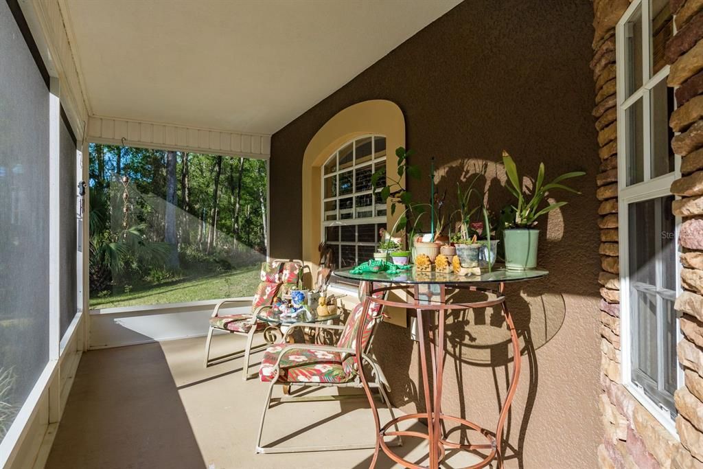 For Sale: $435,000 (3 beds, 2 baths, 1665 Square Feet)