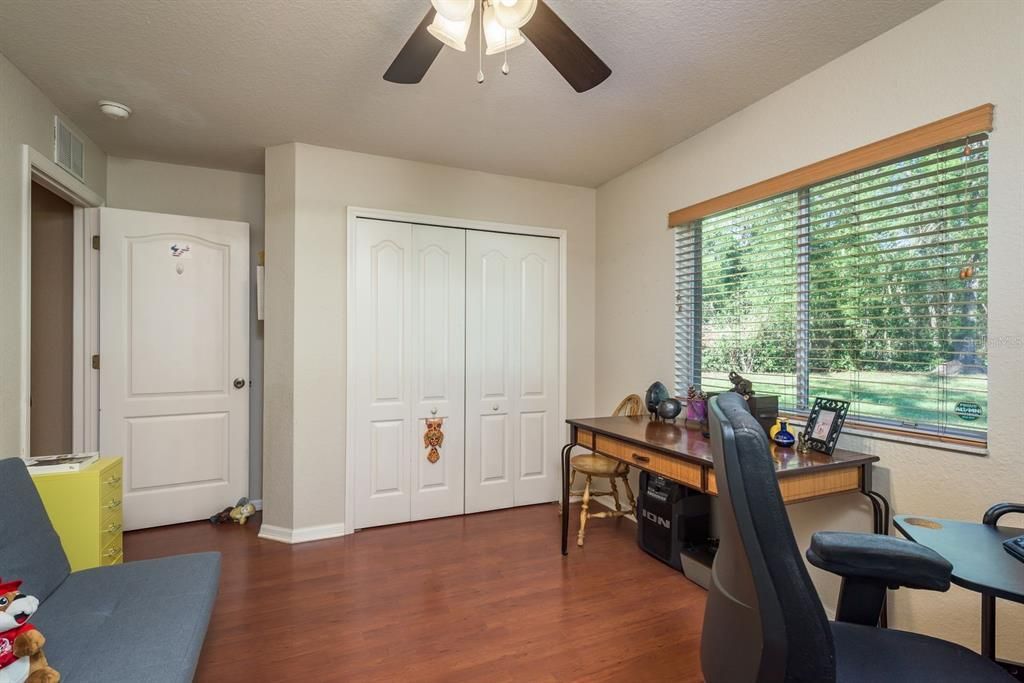 For Sale: $435,000 (3 beds, 2 baths, 1665 Square Feet)