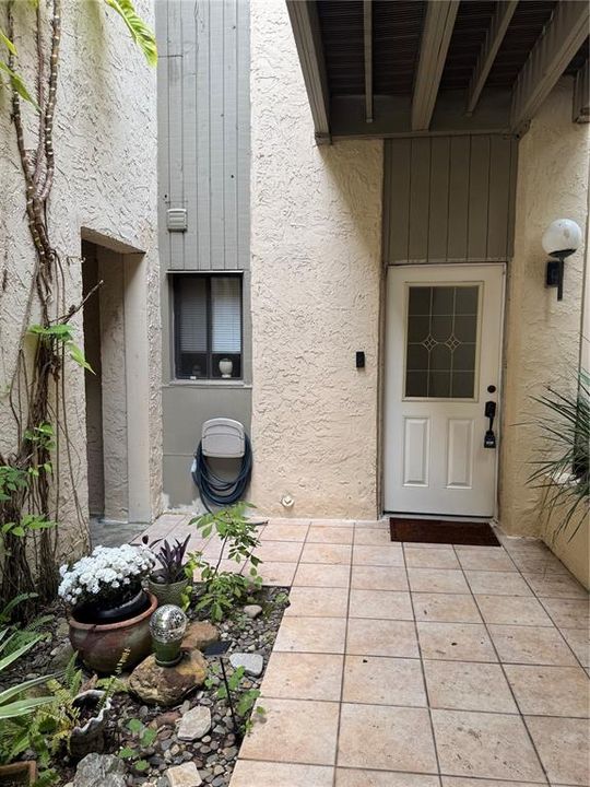 En Venta: $229,900 (2 camas, 2 baños, 1243 Pies cuadrados)