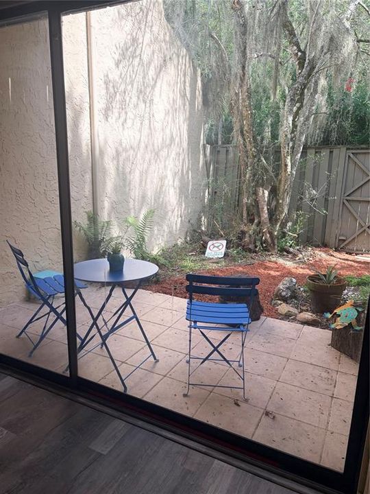 En Venta: $229,900 (2 camas, 2 baños, 1243 Pies cuadrados)