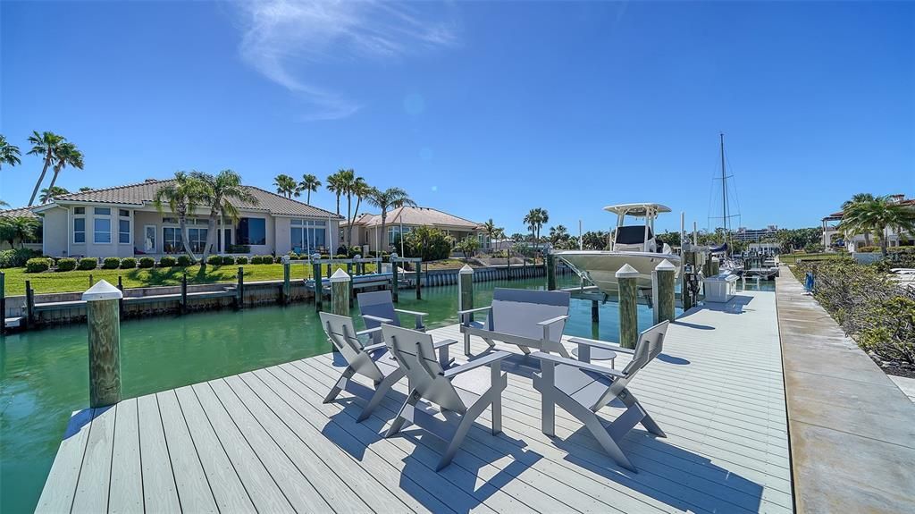 Active With Contract: $3,500,000 (4 beds, 3 baths, 3666 Square Feet)