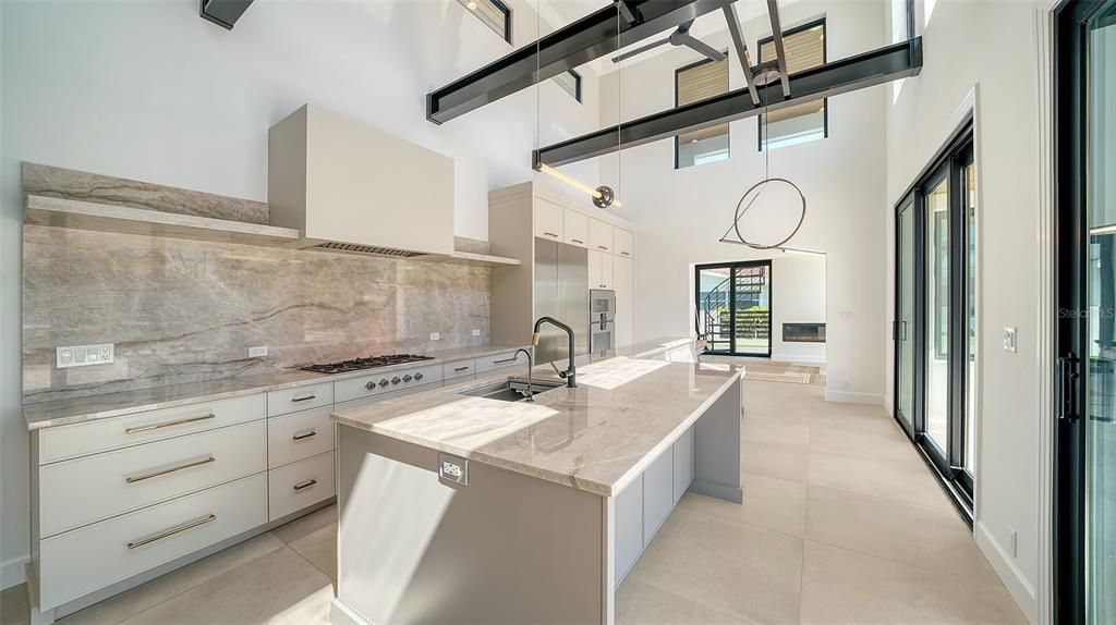 Active With Contract: $3,500,000 (4 beds, 3 baths, 3666 Square Feet)