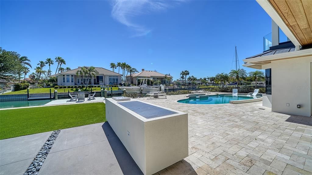 Active With Contract: $3,500,000 (4 beds, 3 baths, 3666 Square Feet)