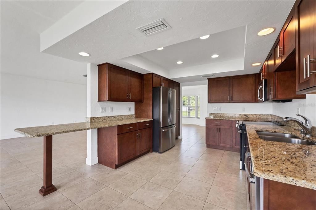 For Sale: $565,000 (3 beds, 2 baths, 1930 Square Feet)