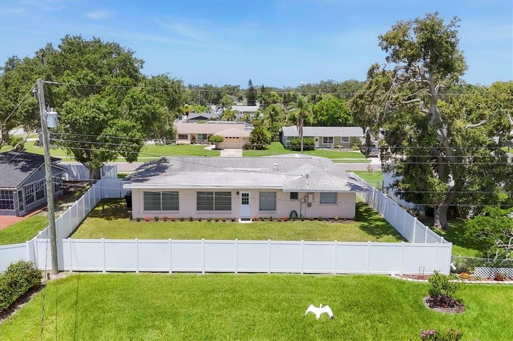 For Sale: $565,000 (3 beds, 2 baths, 1930 Square Feet)