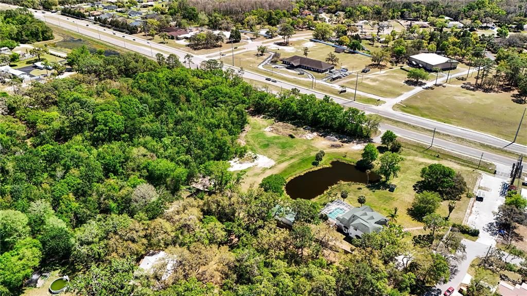 合同活跃: $135,000 (1.55 acres)