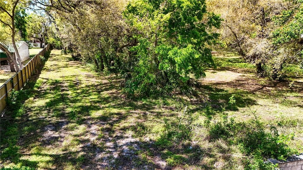 合同活跃: $135,000 (1.55 acres)